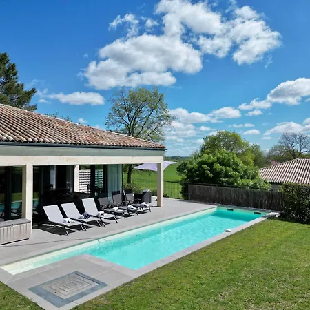 Greensome Sur Le Golf De Saint-emilion Villa *